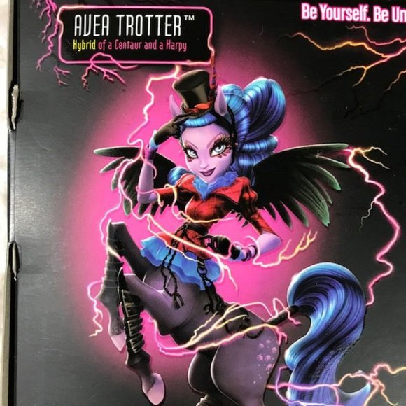 NWOT Monster High Freaky Fusion Hybrids AVEA TROTTER - Picture 6 of 9